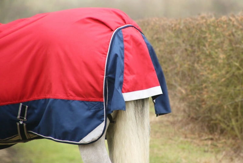 Hy DefenceX System 200g Turnout Rug with Detachable Neck