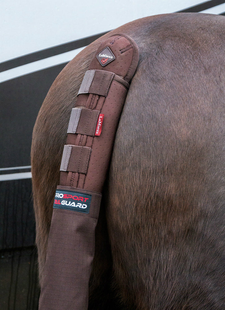 LeMieux Tail Guard with Bag